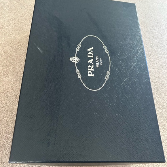 Prada Men Shoes - Picture 8 of 8